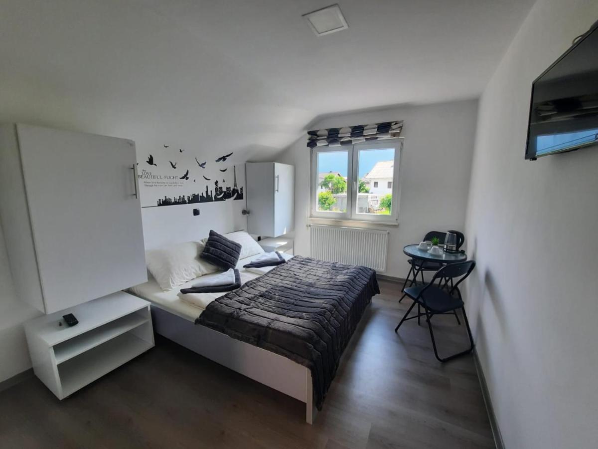 Filip Otel Korenica Dış mekan fotoğraf